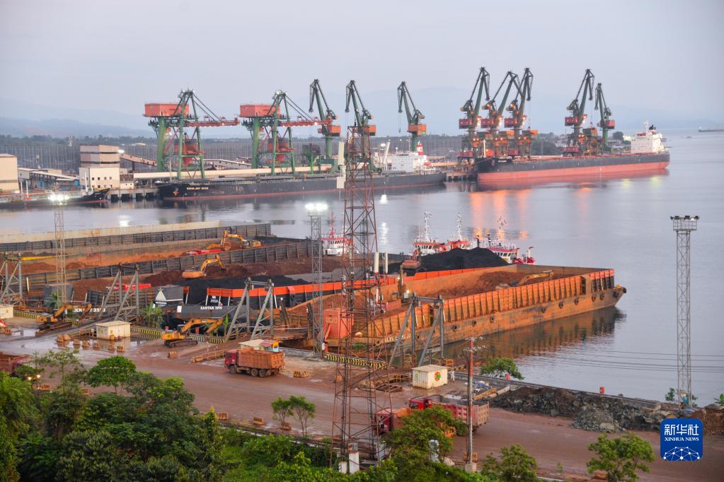 Indonesia's Nickel Strategy Faces Contradictions Amidst Foreign Investment Concerns