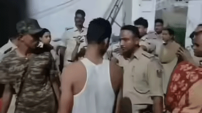 India's Gang War: Police Humiliated by Criminal Mobs