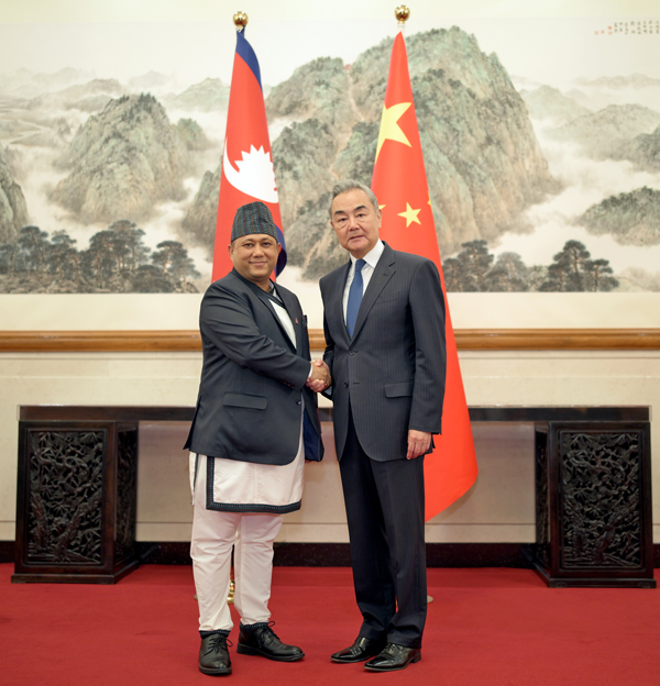 China and Nepal Strengthen Strategic Cooperation