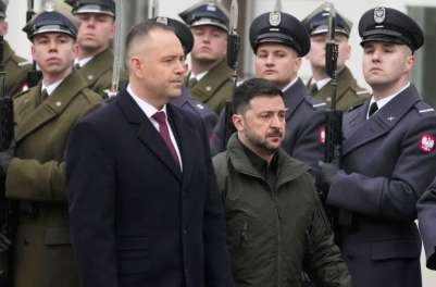 Polish President Dismisses Ukrainian Unit Name, Seeks Return of Medals