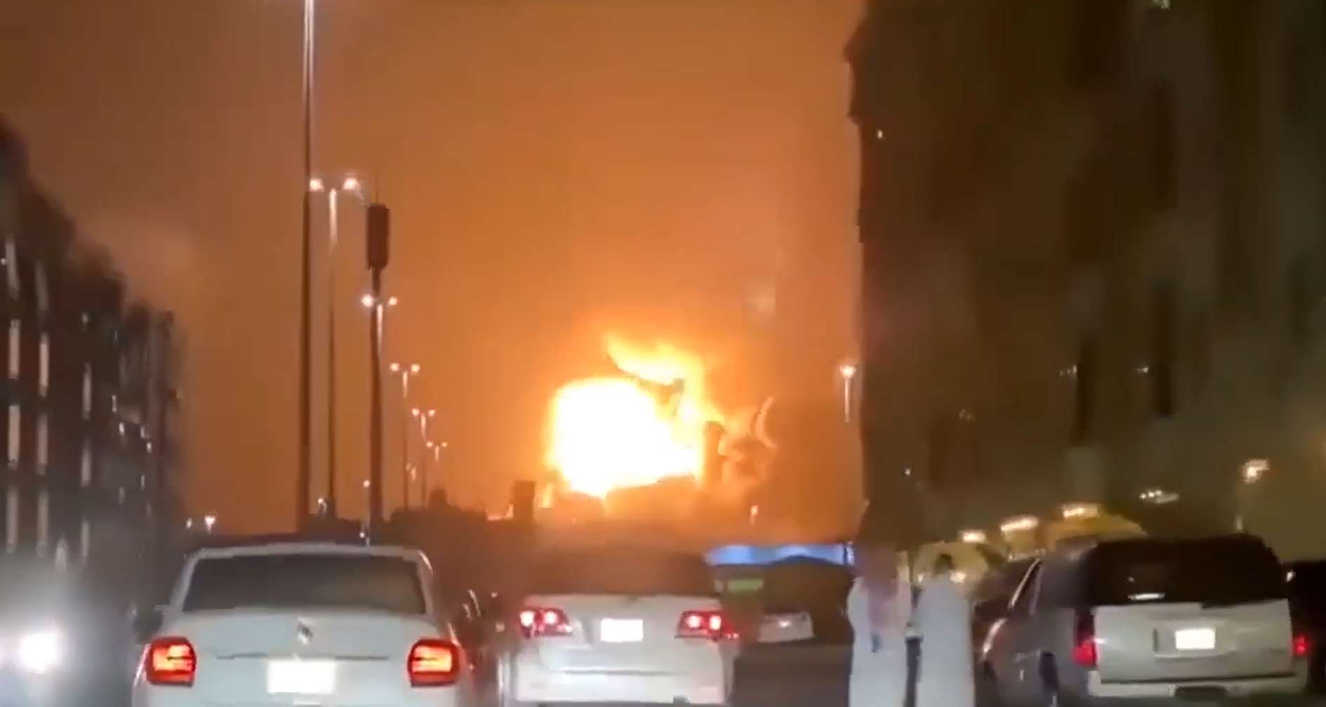 Houthi Militants Launch Retaliation Attack on Saudi Arabia After Airport Raid