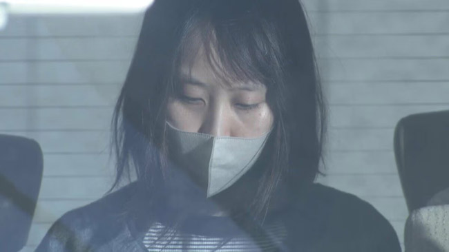 Restaurant Employee Arrested for Deceiving Manga Store