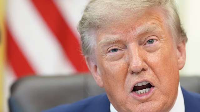 Trump Demands Compensation From Iran for Deaths and Losses