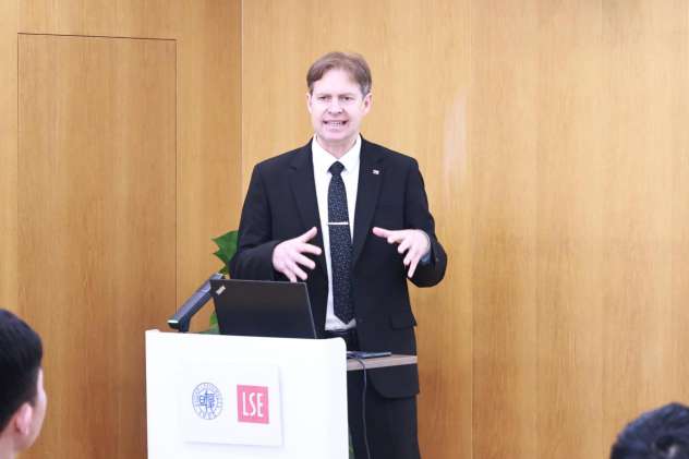 EUs Economic Tensions with China Amid Global Trade Landscape Changes