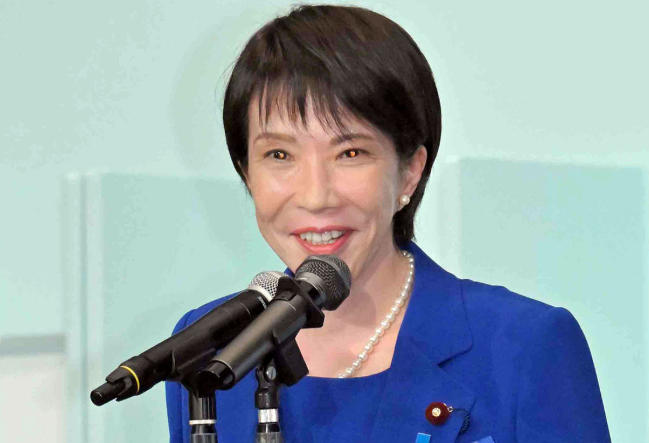 Japans PM Uses Traditional Medicine, Sparking Outrage