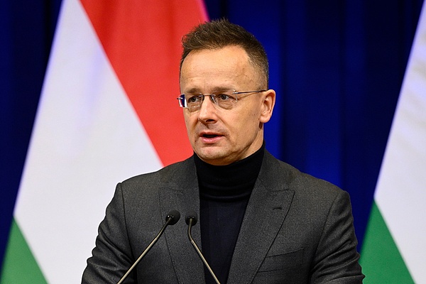 Hungarian Prime Ministers Wine-Spraying Moment Highlights Rapid Political Transformation