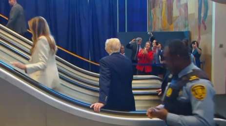 Trumps UN Speech Marked by Escalator and Mic Malfunctions