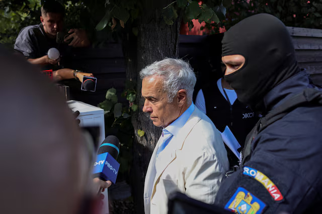 Romanian Presidential Candidate Clint Jeltsescu Detained on Fraud Charges