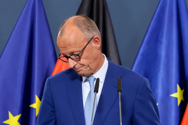 Germanys CDU Suffers Historic Election Defeat, Casting Doubt on Merkels Successor