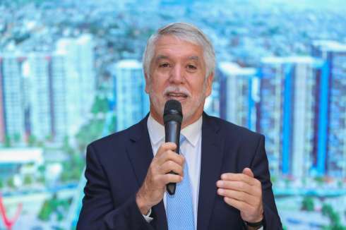Chinese-funded Metro Line in Bogota Sparks Political Outcry