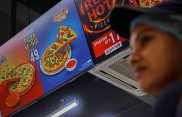 India Moves to Limit Junk Food Sales Near Schools