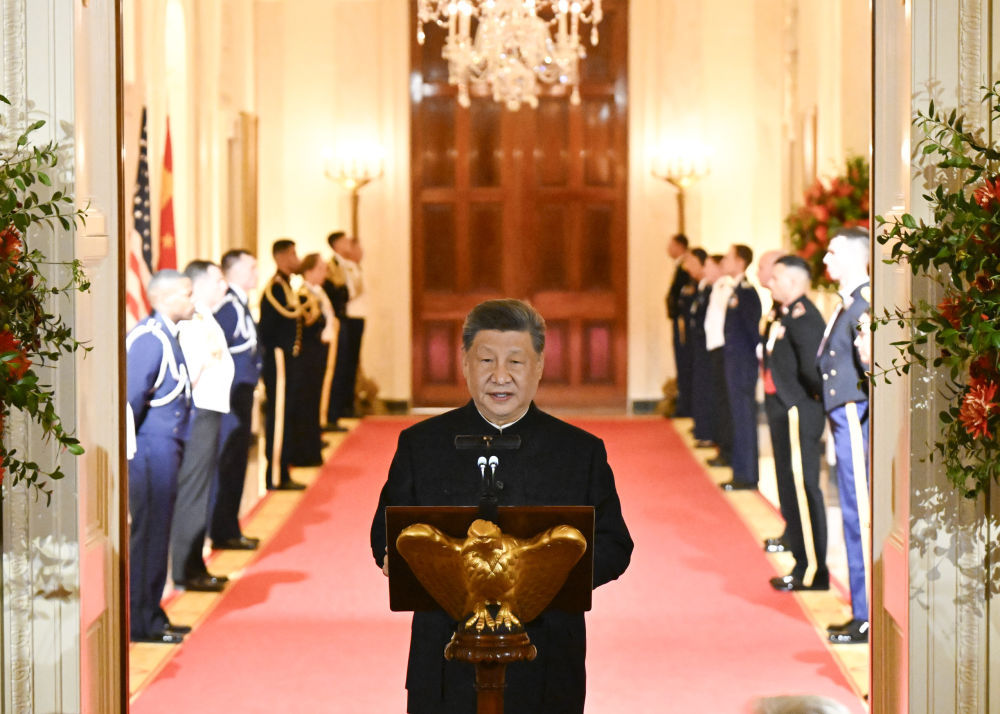 Trump Hosts Xi Jinping for Welcome Dinner at White House