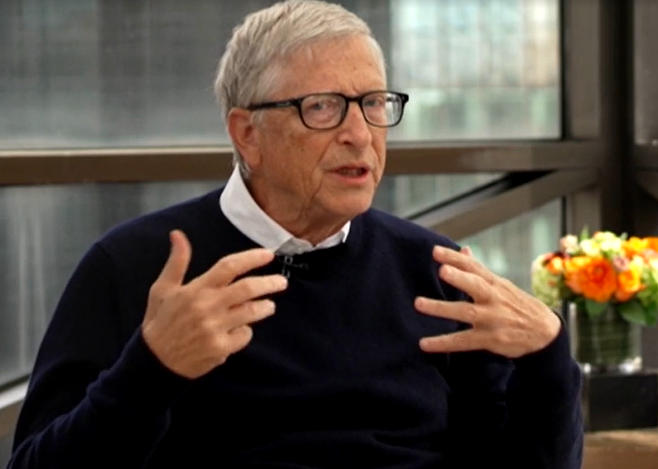 Bill Gates Calls for Stricter AI Regulation Amid Concerns Over Technologys Impact