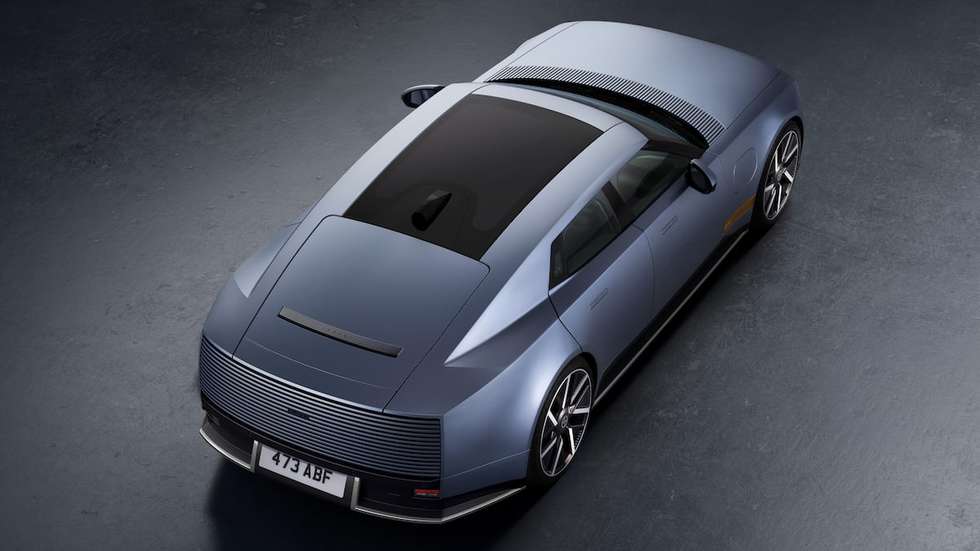 Jaguars Luxury Electric GT: A Small-Scale, High-Value Strategy Tested in America