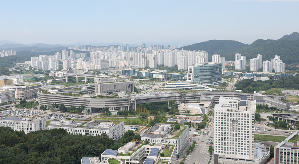 South Korea Re-Examines Capital Relocation Plan, Moving Core Ministries to Sejong