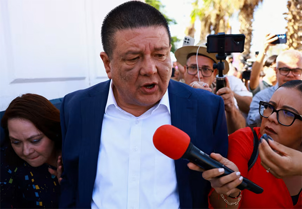 Mexican Prosecutor Arrests Former Official for Treason Related to CIA Operations